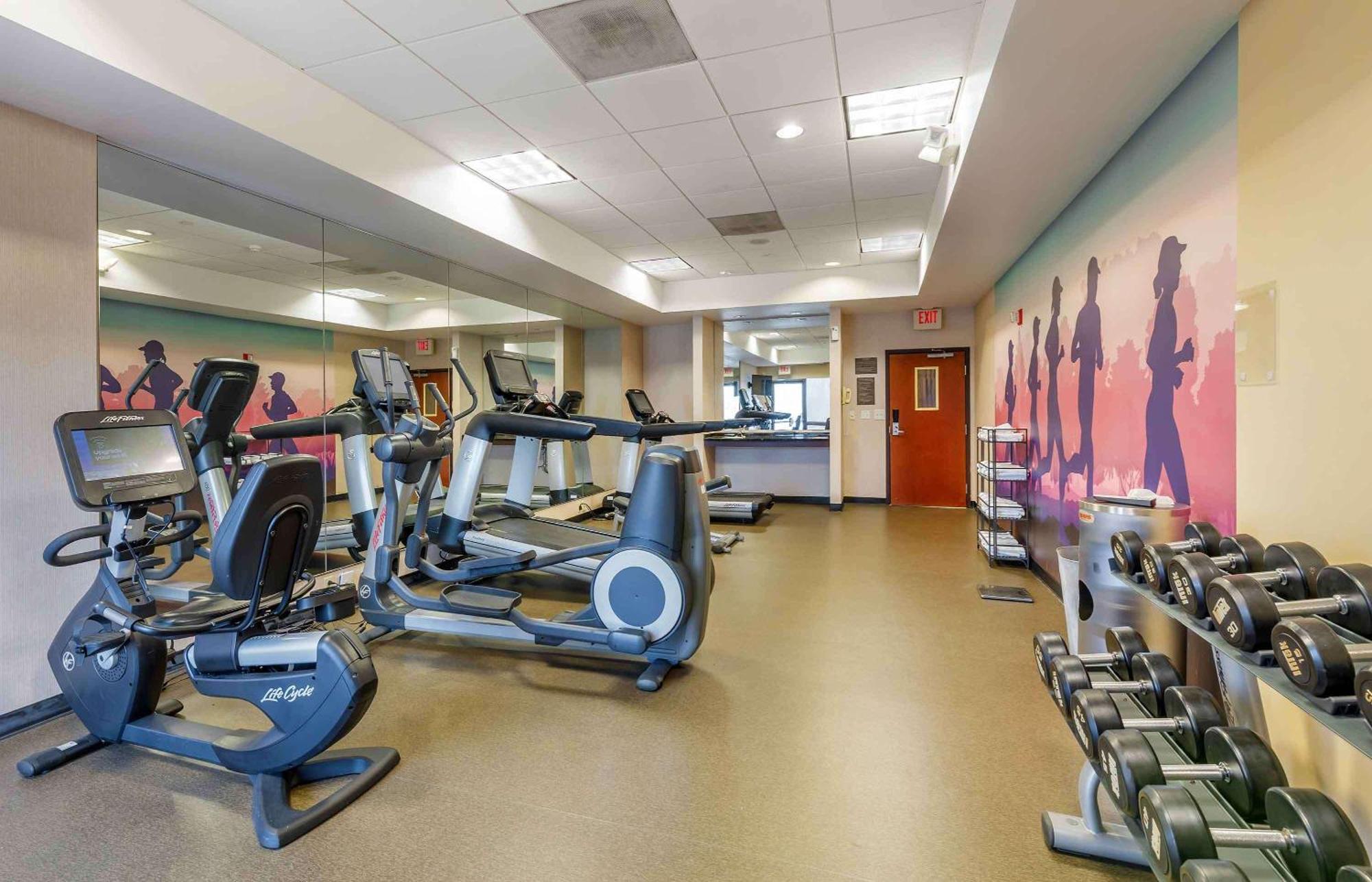 Extended Stay America Premier Suites - Cleveland - Independence Extérieur photo