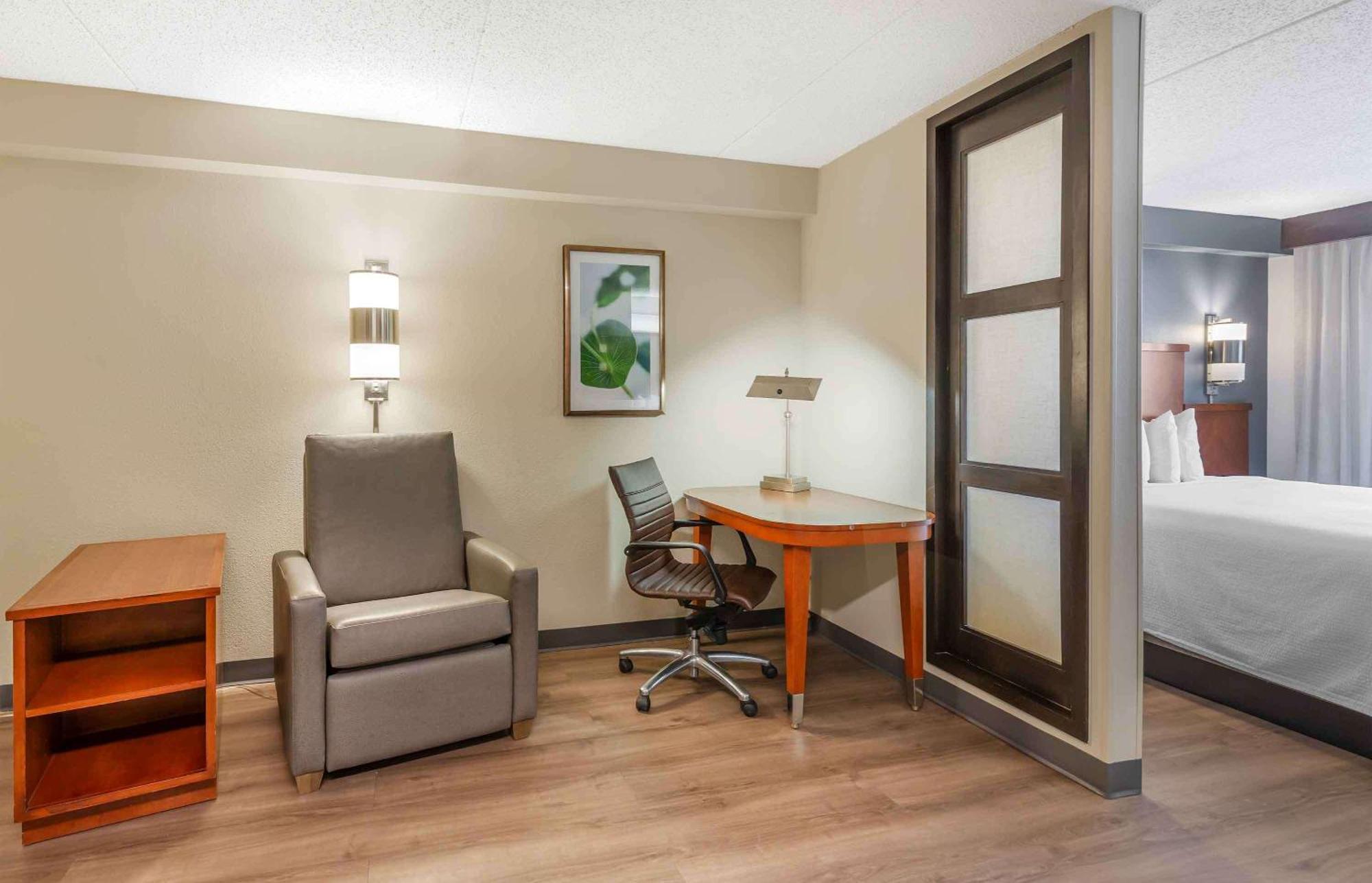 Extended Stay America Premier Suites - Cleveland - Independence Extérieur photo